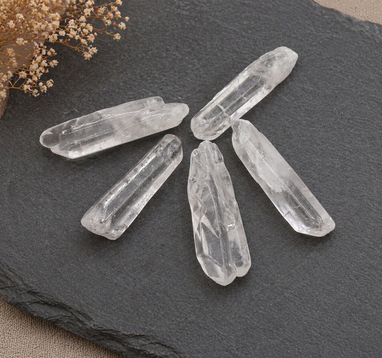 a6f41920-2ce6-4184-99fd-a0326cb9830d Mineral Punta Cuarzo Cristal