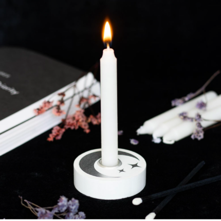 Porta velas decorativo con luna creciente blanca