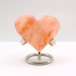 Corazón de Sal del Himalaya 7 cm – Limpieza · Protección · Equilibrio