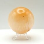 Esfera de Selenita Naranja 8 cm – Vitalidad · Limpieza · Equilibrio - Imagen 4