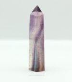 Punta de fluorita morada natural de 6 cm