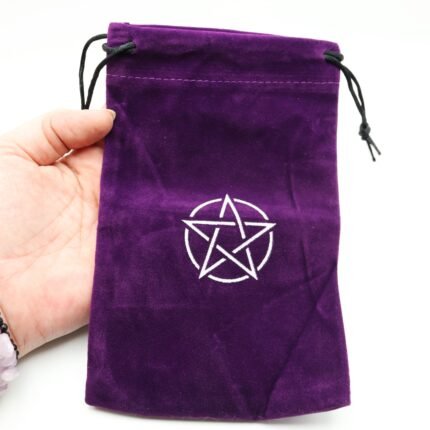 Bolsa de tarot de terciopelo morado con pentáculo