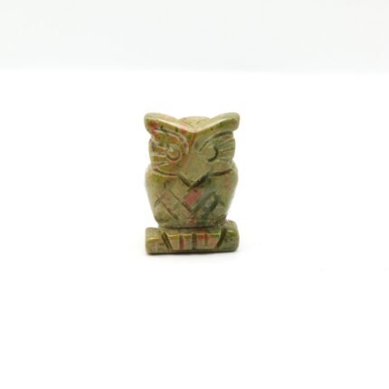 Búho de Unakita tallado en mineral natural