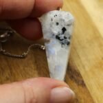 Péndulo de piedra luna natural para radiestesia
