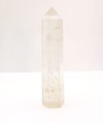Punta de cuarzo transparente natural de 9–10 cm